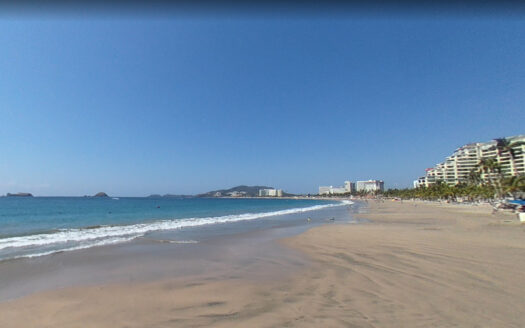 TERRENO EN VENTA EN IXTAPA, CLUB DE GOLF PALMA REAL