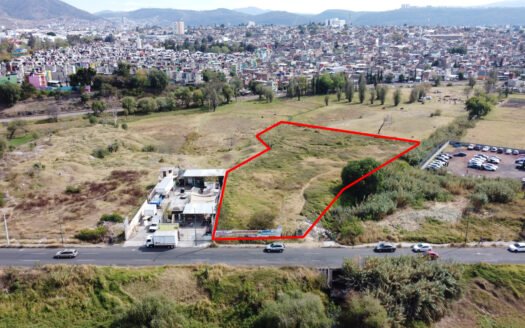 TERRENO EN RENTA SOBRE AV. DIVISIÓN DEL NORTE