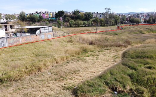 TERRENO EN RENTA SOBRE AV. DIVISIÓN DEL NORTE