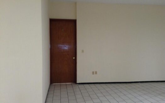 RENTA DE OFICINAS EN CENTRO DE APATZINGÁN.
