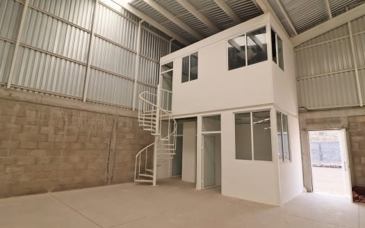 BODEGA EN RENTA MORELIA, SALIDA QUIROGA