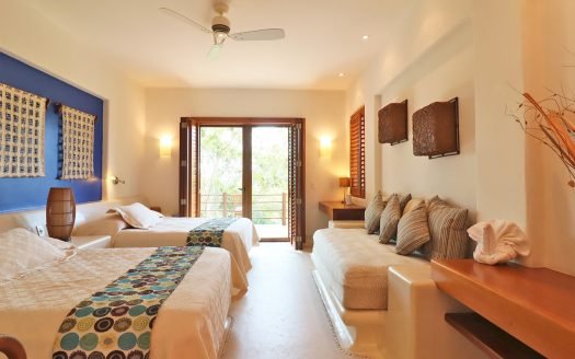 RESIDENCIA EN VENTA ARCANO IXTAPA , ZIHUATANEJO