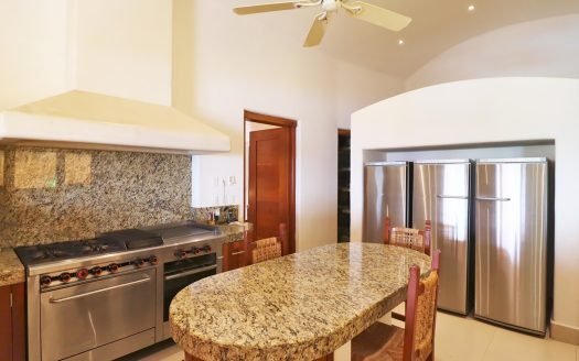 RESIDENCIA EN VENTA ARCANO IXTAPA , ZIHUATANEJO