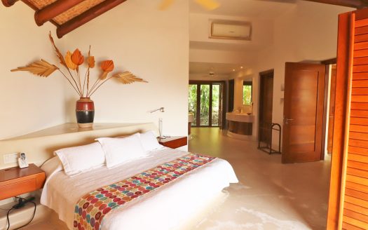 RESIDENCIA EN VENTA ARCANO IXTAPA , ZIHUATANEJO