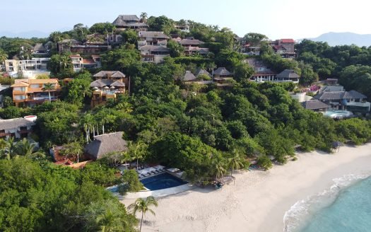 RESIDENCIA EN VENTA ARCANO IXTAPA , ZIHUATANEJO