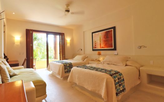 RESIDENCIA EN VENTA ARCANO IXTAPA , ZIHUATANEJO