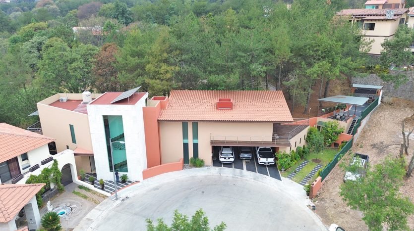 CASA EN VENTA EN MORELIA