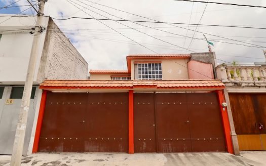 CASA EN VENTA EN MORELIA