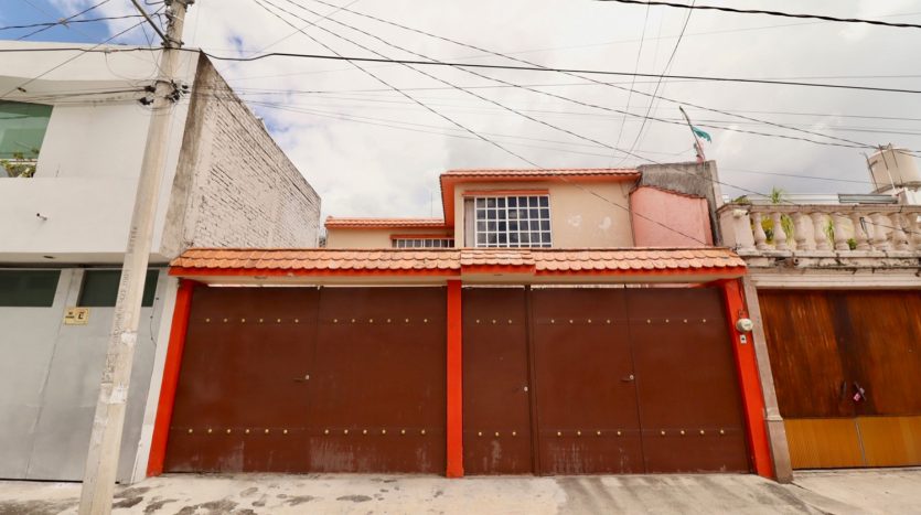 CASA EN VENTA EN MORELIA