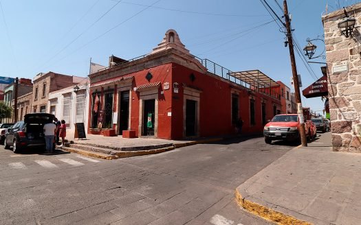 CASA EN VENTA EN MORELIA