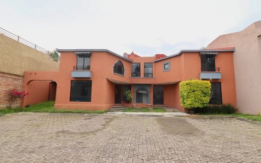 CASA EN VENTA EN MORELIA