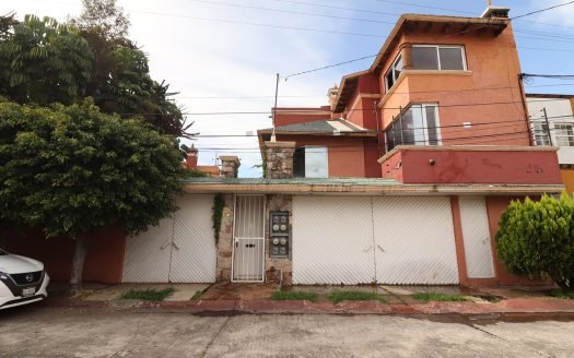CASA EN VENTA EN MORELIA
