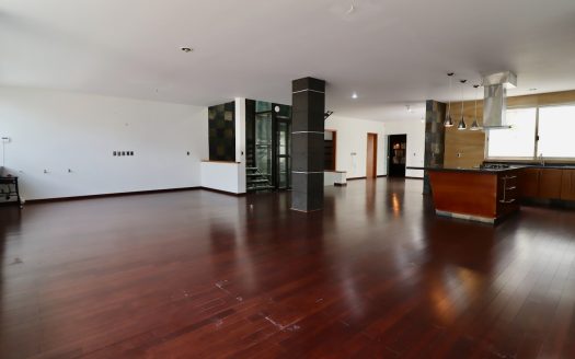 EDIFICIO EN VENTA COL BOSQUE CAMELINAS: