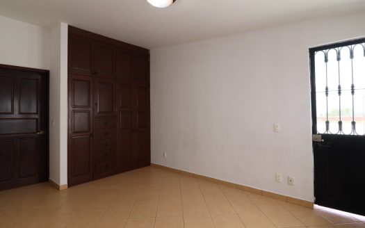 CASA EN VENTA AL SUR DE LA CIUDAD DE MORELIA, ZONA SANTA MARÍA