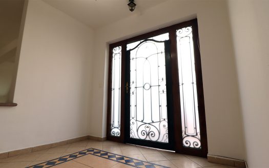 CASA EN VENTA AL SUR DE LA CIUDAD DE MORELIA, ZONA SANTA MARÍA