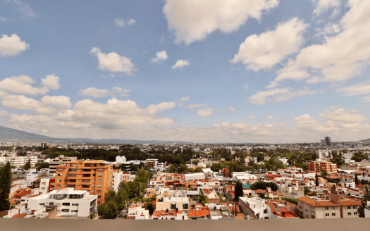 PENTHOUSE EN VENTA PALMAS BOSQUE CAMELINAS