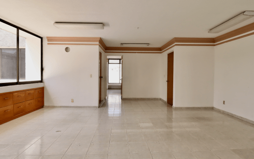 EDIFICIO EN RENTA EN MORELIA, CHAPULTEPEC SUR