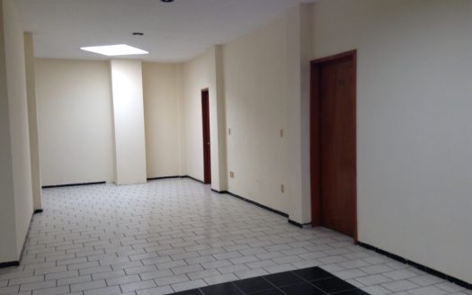 EDIFICIO EN RENTA EN EL CENTRO DE APATZINGÁN