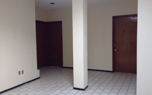 EDIFICIO EN RENTA EN EL CENTRO DE APATZINGÁN