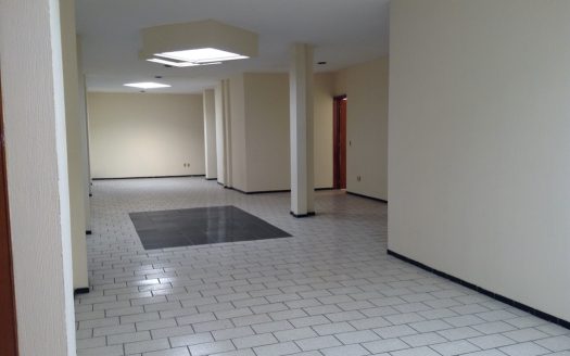 EDIFICIO EN RENTA EN EL CENTRO DE APATZINGÁN