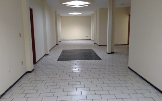 EDIFICIO EN RENTA EN EL CENTRO DE APATZINGÁN