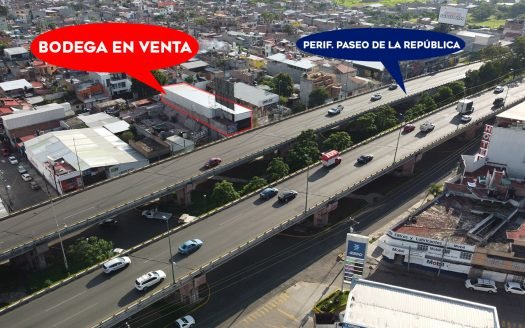 BODEGA EN VENTA EN MORELIA, PERIFÉRICO NORTE , LAGO II