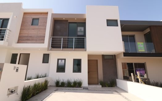 CASA NUEVA EN VENTA EN MORELIA, CAÑADAS DEL BOSQUE
