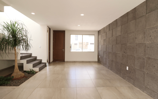CASA EN VENTA EN CAÑADAS TRES MARÍAS