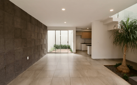 CASA EN VENTA EN CAÑADAS TRES MARÍAS