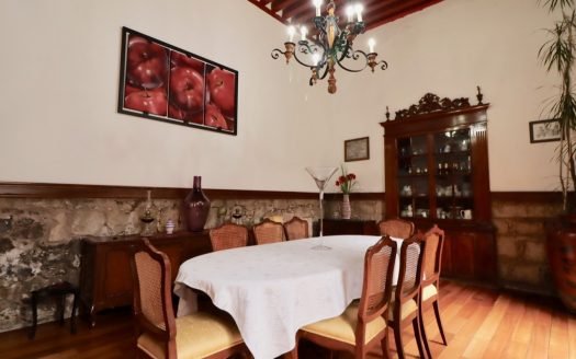 SE VENDE CASONA EN MORELIA, CENTRO HISTÓRICO.