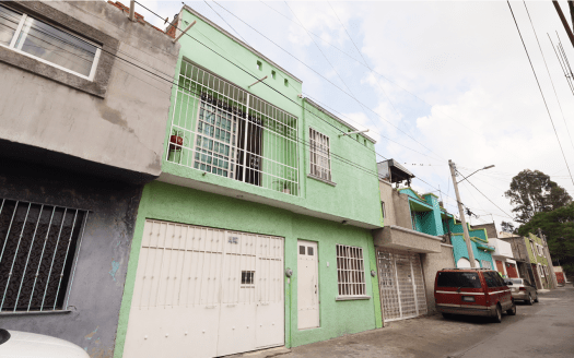 DOS CASAS EN VENTA EN MORELIA, SANTIAGUITO