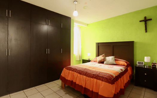 DOS CASAS EN VENTA EN MORELIA, SANTIAGUITO