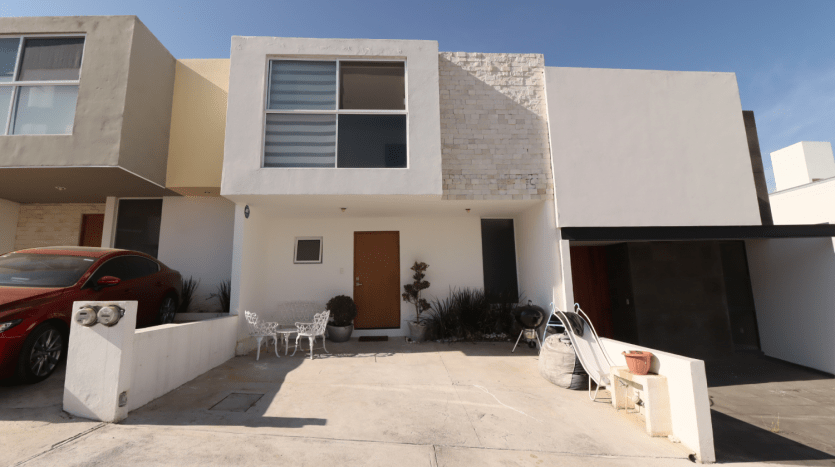 CASA EN VENTA EN MORELIA
