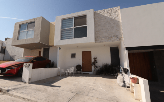 CASA EN VENTA EN MORELIA, CAÑADAS DEL BOSQUE