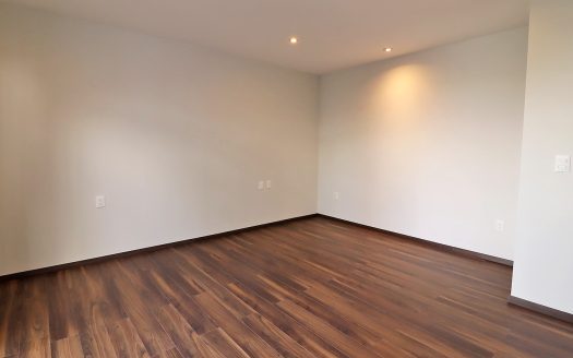 LA CASA DEL ÁRBOL, EN VENTA, ZONA ALTOZANO-MORELIA