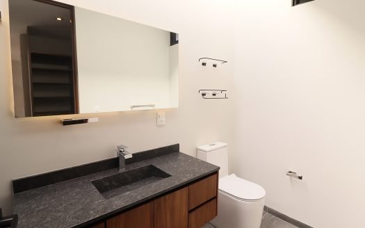 LA CASA DEL ÁRBOL, EN VENTA, ZONA ALTOZANO-MORELIA