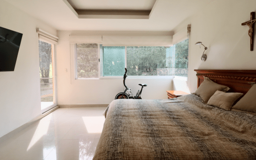 CASA EN VENTA EN MORELIA, CLUB DE GOLF ALTOZANO