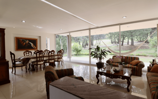 CASA EN VENTA EN MORELIA, CLUB DE GOLF ALTOZANO