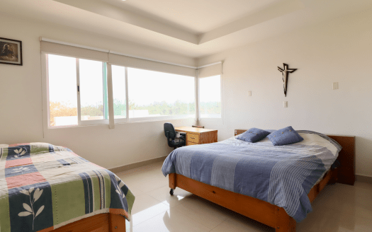 CASA EN VENTA EN MORELIA, CLUB DE GOLF ALTOZANO