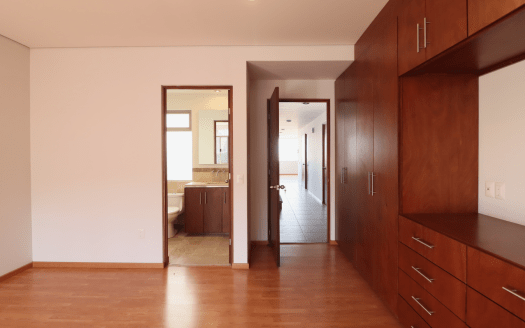 DEPARTAMENTO EN RENTA LA PALOMA, PENTHOUSE.