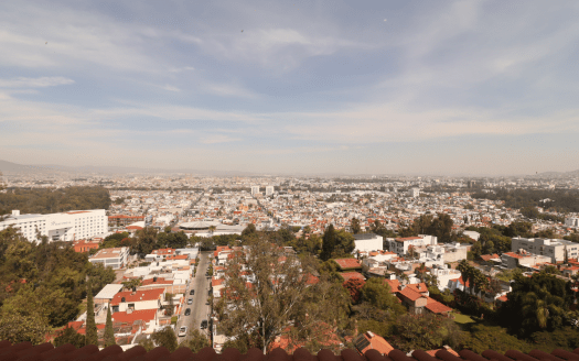 DEPARTAMENTO EN RENTA LA PALOMA, PENTHOUSE.