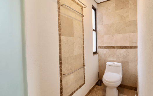 DEPARTAMENTO EN RENTA LA PALOMA, PENTHOUSE.