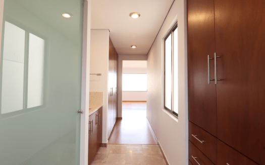 DEPARTAMENTO EN RENTA LA PALOMA, PENTHOUSE.