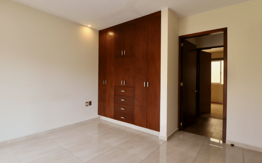 CASA EN VENTA PASEO DEL PARQUE, TRES MARÍAS, MORELIA