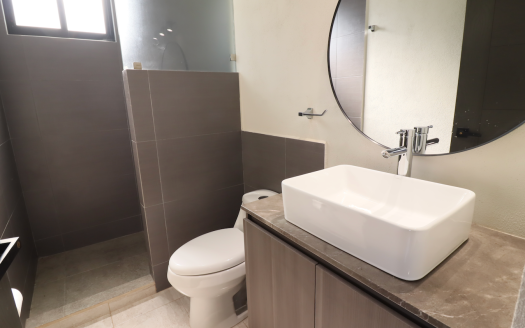 CASA EN VENTA EN MORELIA, FRACC. LAS MARIANAS, ZONA CAMPESTRE DEL VERGEL