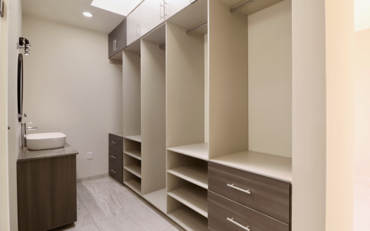 CASA EN VENTA EN MORELIA, FRACC. LAS MARIANAS, ZONA CAMPESTRE DEL VERGEL