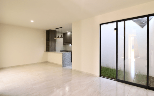 CASA EN VENTA EN MORELIA, FRACC. LAS MARIANAS, ZONA CAMPESTRE DEL VERGEL