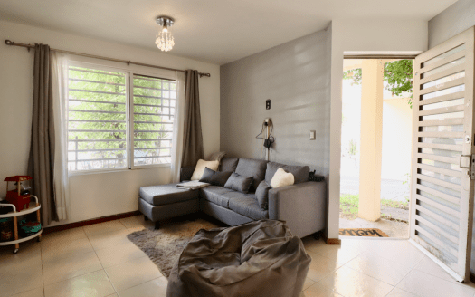 CASA EN VENTA EN MORELIA, FRACCIONAMIENTO REAL VALLADOLID