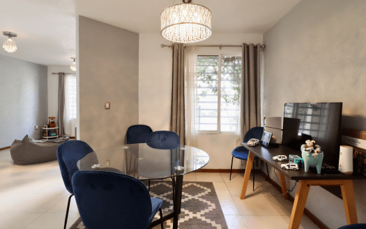 CASA EN VENTA EN MORELIA, FRACCIONAMIENTO REAL VALLADOLID