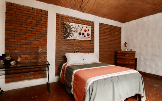 CASA EN VENTA EN TARÍMBARO, FRACC. GALAXIA TARÍMBARO